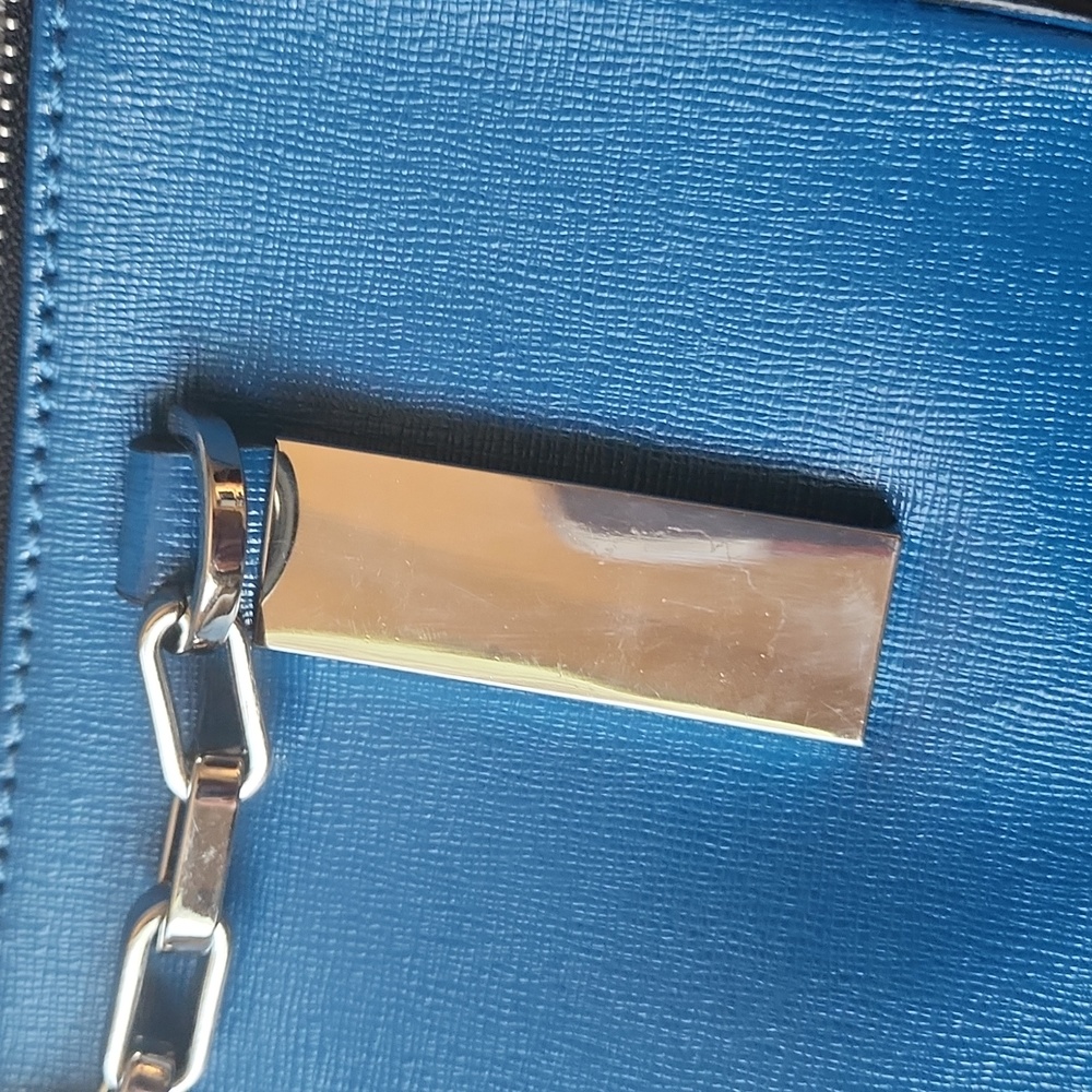 Calvin Klein tote - Picture 5 of 5